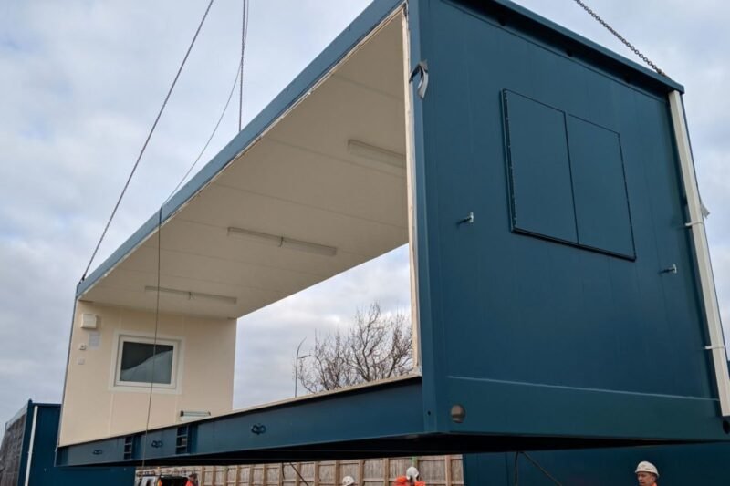 (3 bay) anti vandal modular building