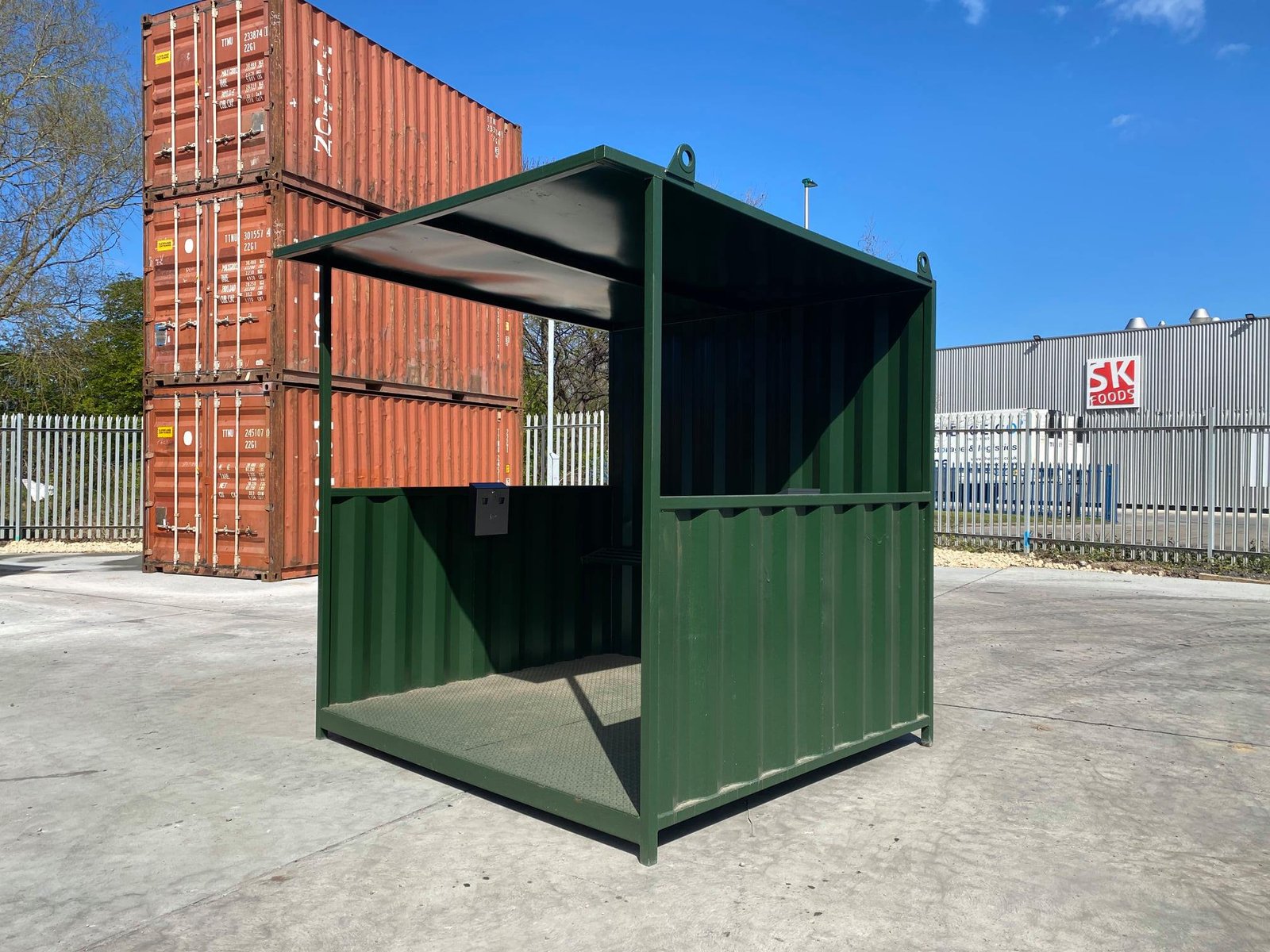 5 x 8ft premium smoking shelter – in stock & ready to ship!