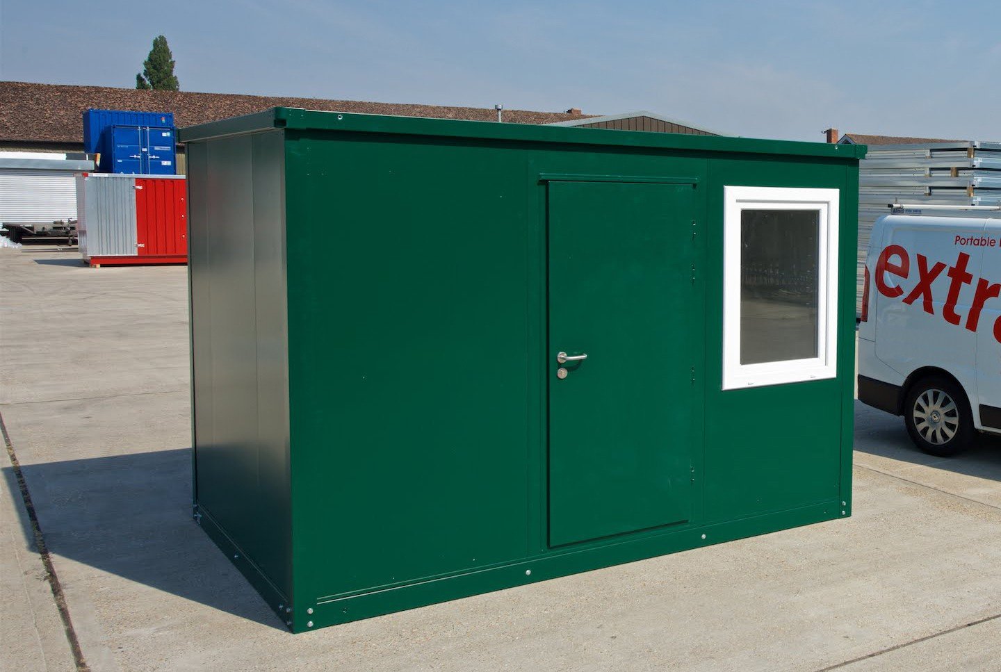 flat pack offices – compact, customizable & ready to work!