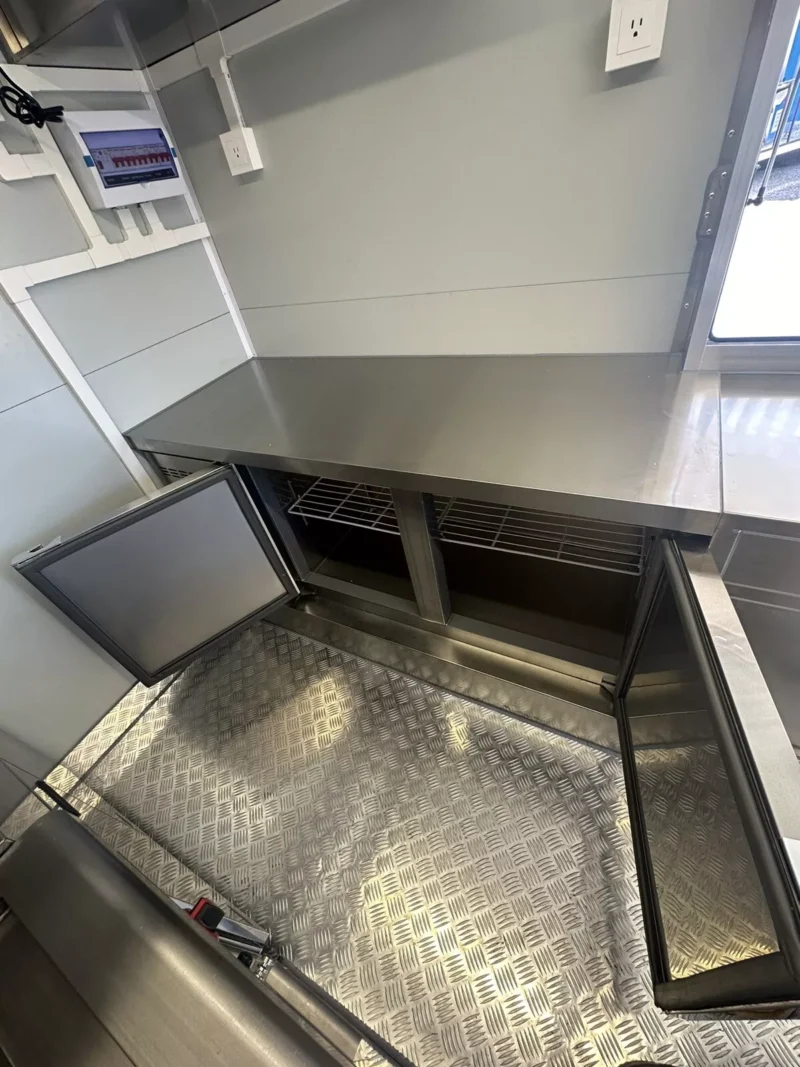 14 ft fully equipped food trailer ready for cooking