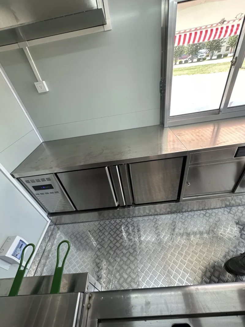 14 ft fully equipped food trailer ready for cooking