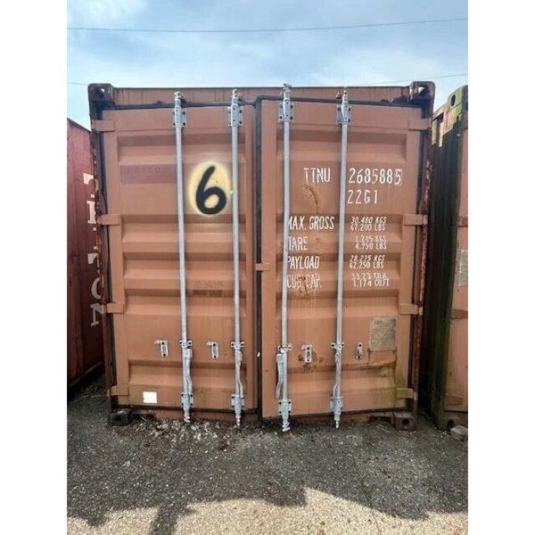 Used 20′ Shipping & Storage Containers