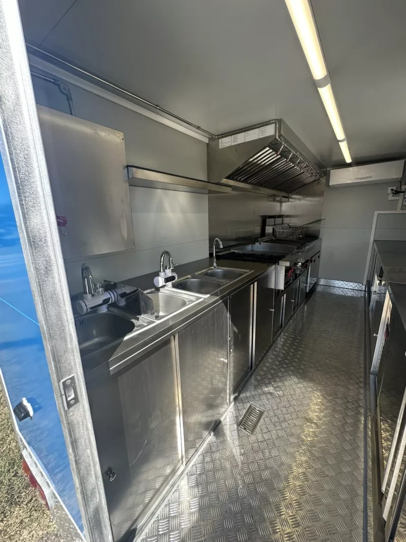 14 ft fully equipped food trailer ready for cooking