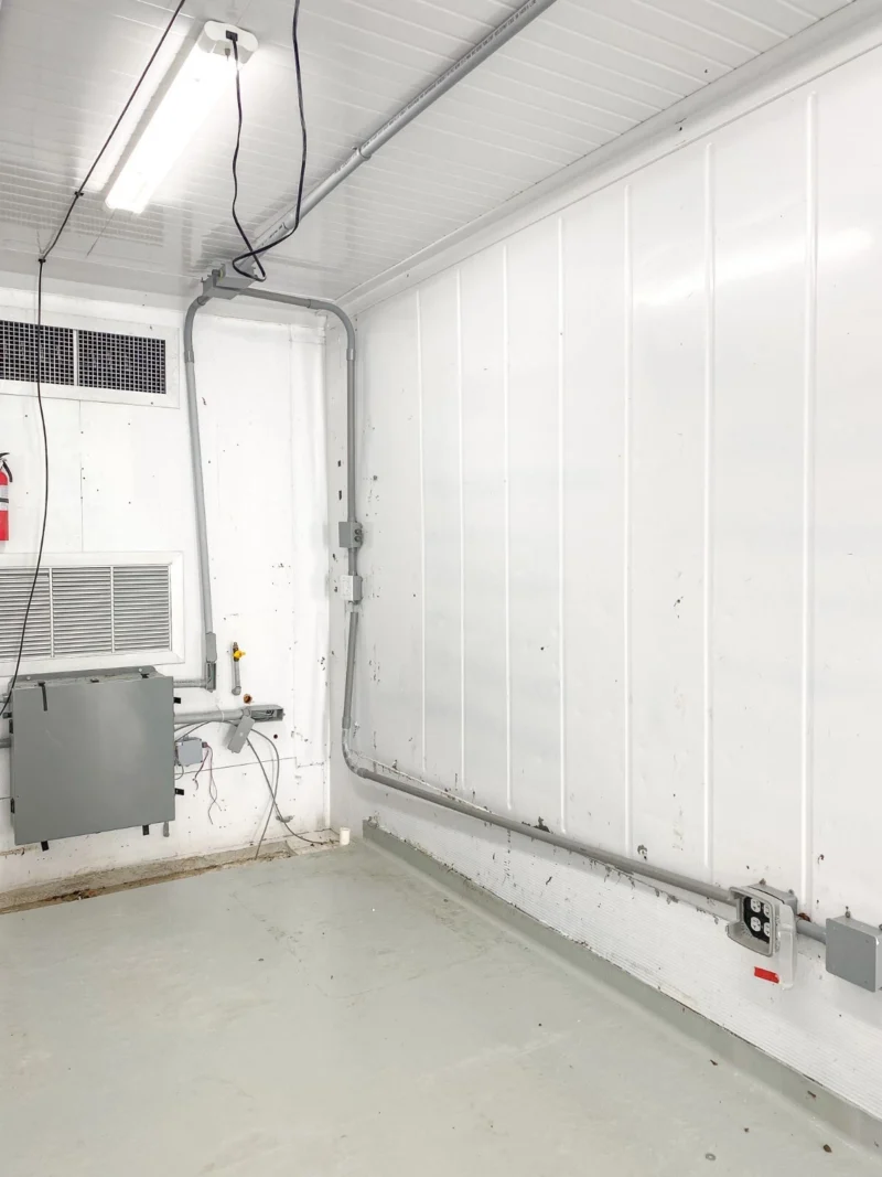 40 foot high cube insulated shipping container with 5 ton bard hvac