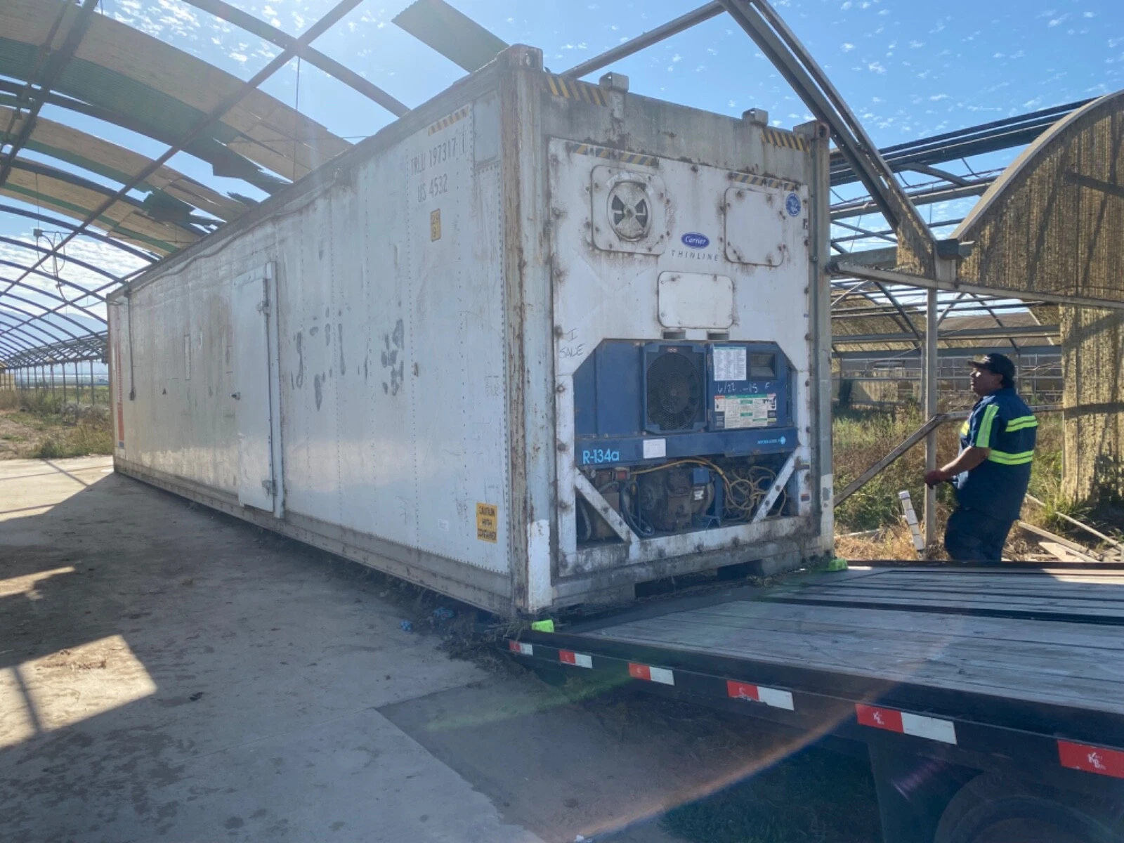 used 40ft refrigerated shipping container – with custom side door access